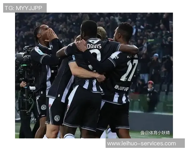 尤文图斯逆转多特蒙德补时绝杀引发全场狂欢与转会传闻热议